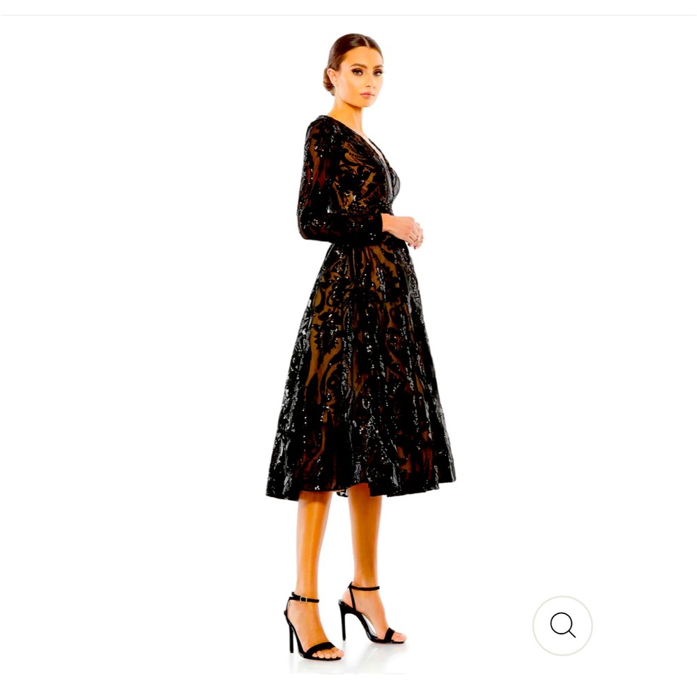 MAC DUGGAL SEQUIN EMBELLISHED A-LINE COCKTAIL DRESS